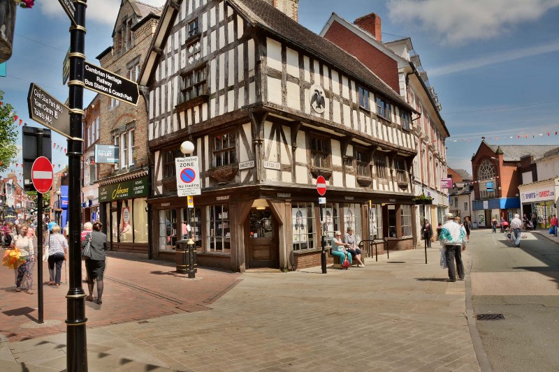 Oswestry Shropshire Tourism & Leisure Guide