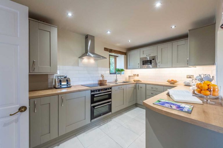 Cart Kitchen 768x511