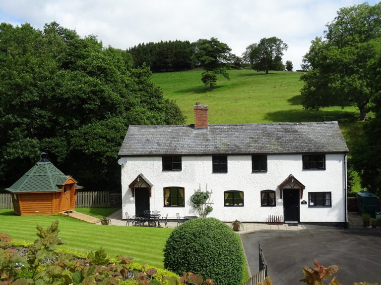 hicks Rose Cottage Hicks Farm Holidays 768x576